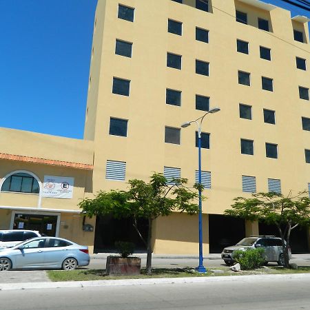 Hotel Del Viajero Ciudad del Carmen Exterior foto